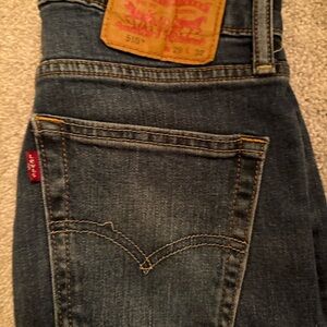 Levi's Blue Skinny Jeans with Classic Design